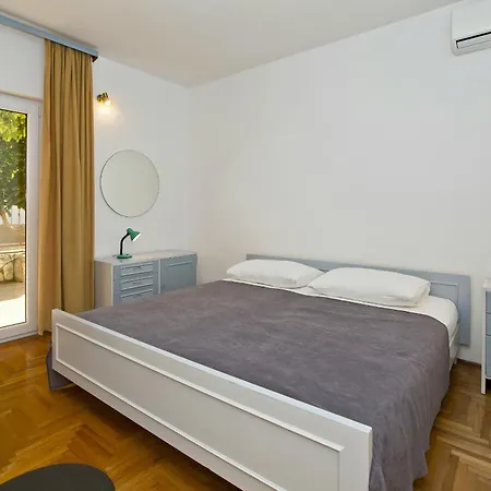 Summer Oliva Hvar Apartament *
